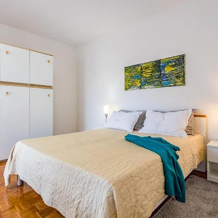 Dana By Interhome Umag